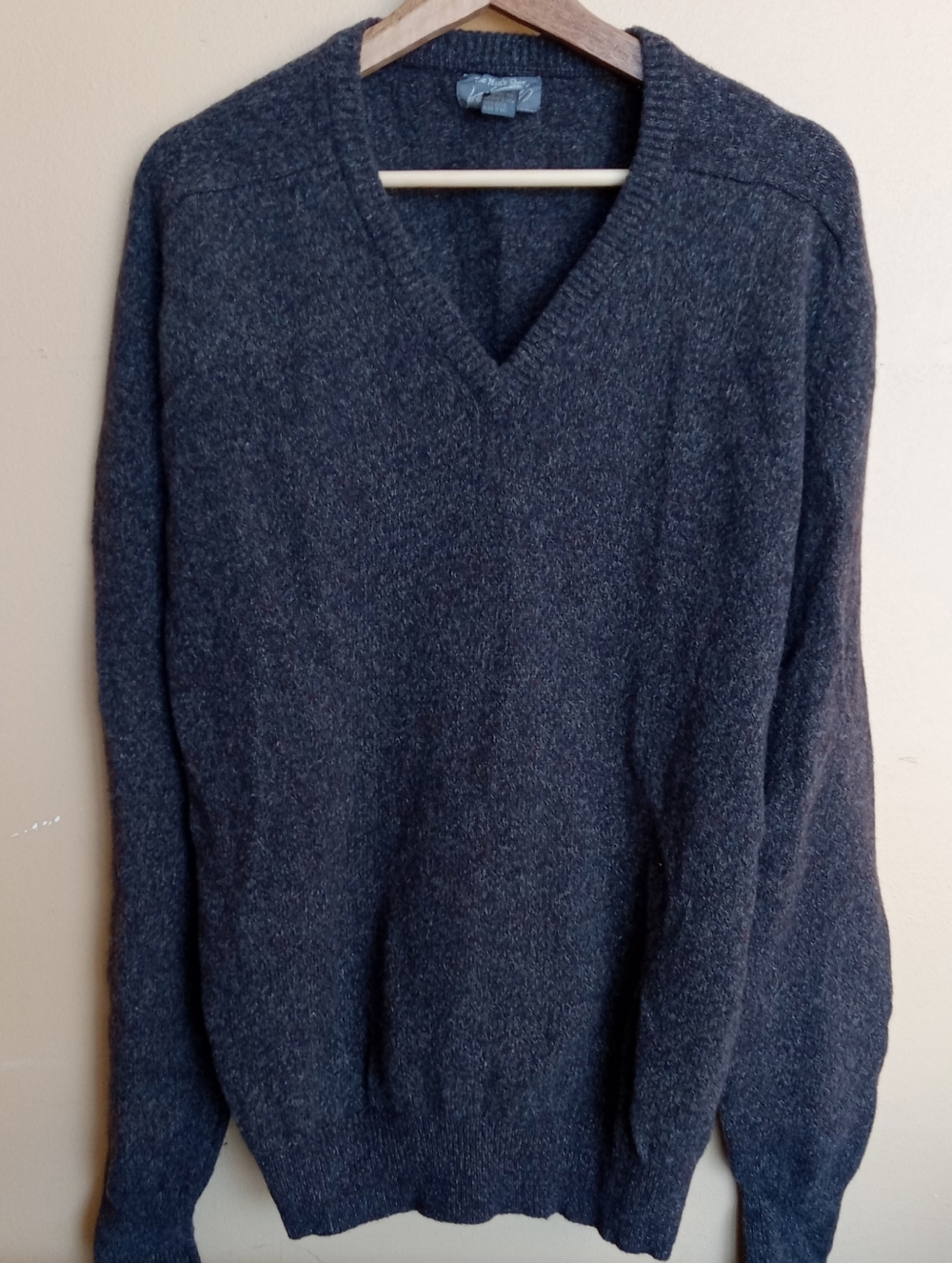 Lord & Taylor Men's V Neck Sweater Lambswool Sz L